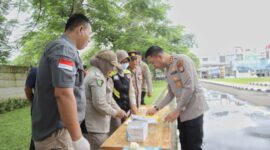 Kapolres Metro Tangerang Kota Pimpin Langsung Tes Urine Seluruh Personel.