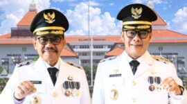 Foto: Walikota Kota Tangerang, Drs. H. Sachrudin dan Wakil Walikota Tangerang, Dr. Maryono, M.Pd.