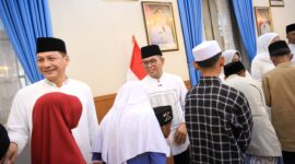 Hangatnya Idulfitri di Banten, Yatim Piatu dan Duafa Rayakan Lebaran Bersama Gubernur Andra Soni.
