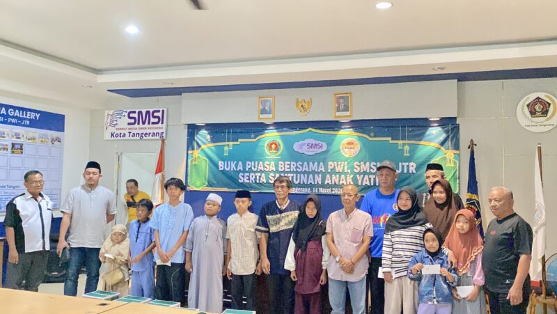 Ramadan Penuh Berkah, PWI Kota Tangerang Bersama SMSI & JTR Gelar Buka Puasa Bersama dan Santunan.