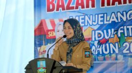 Ratusan Warga Bojonegara Serbu Bazar Ramadhan Pemkab Serang