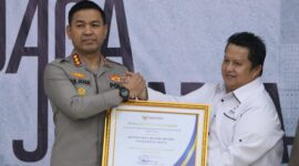 Kapolrestro Tangerang Kota Terima Penghargaan Ombudsman atas Kualitas Pelayanan Publik