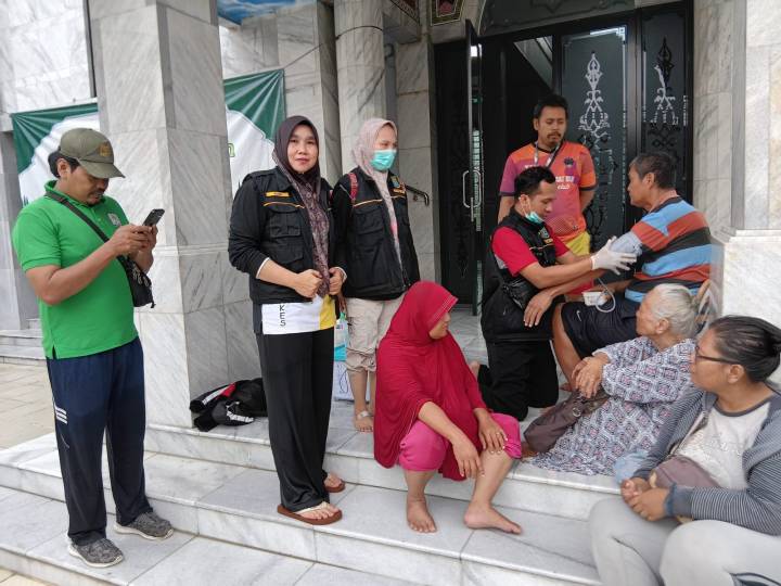 Dinkes Kota Tangerang Buka Posko di Wilayah Terdampak Banjir
