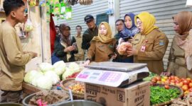 Jelang Idulfitri, Wabup Tangerang Pantau Harga dan Ketersediaan Pangan di Pasar Cisoka