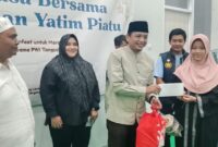 PWI Tangsel Gelar Buka Puasa Bersama dan Santunan Anak Yatim di Gedung Layanan Informasi.