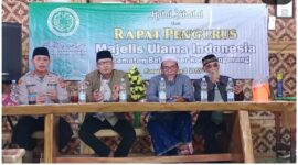 Camat Batuceper Menghadiri Acara Halal Bihalal dan Rapat Pengurus MUI.
