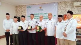 Terima Penghargaan BAZNAS, Kecamatan Cipondoh Catat Pengumpulan Zakat Tertinggi di Kota Tangerang