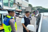 Razia Pajak di Daan Mogot, Sejumlah Kendaraan Terjaring, Warga Diimbau Taat Pajak