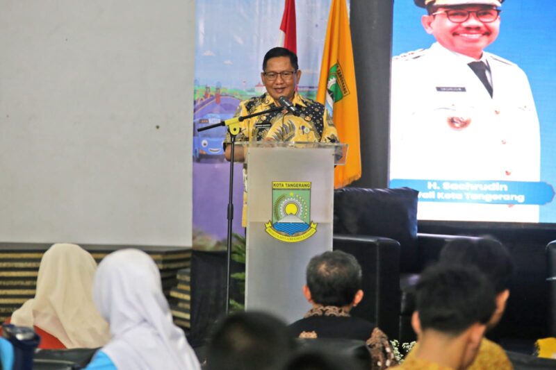 Sekda Kota Tangerang Mengajak Generasi Muda Manfaatkan Digital 
