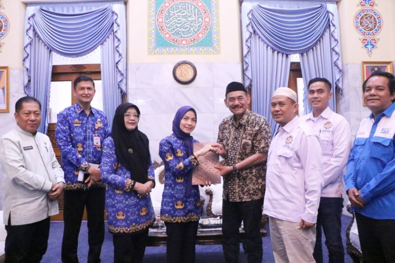 Bupati Serang Minta ASPSB jadi Role Model Nasional di Peringatan May Day 2026