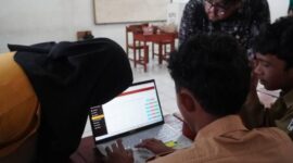 KPU Kota Tangerang Kenalkan E-Voting ke Pelajar untuk Pendidikan Demokrasi