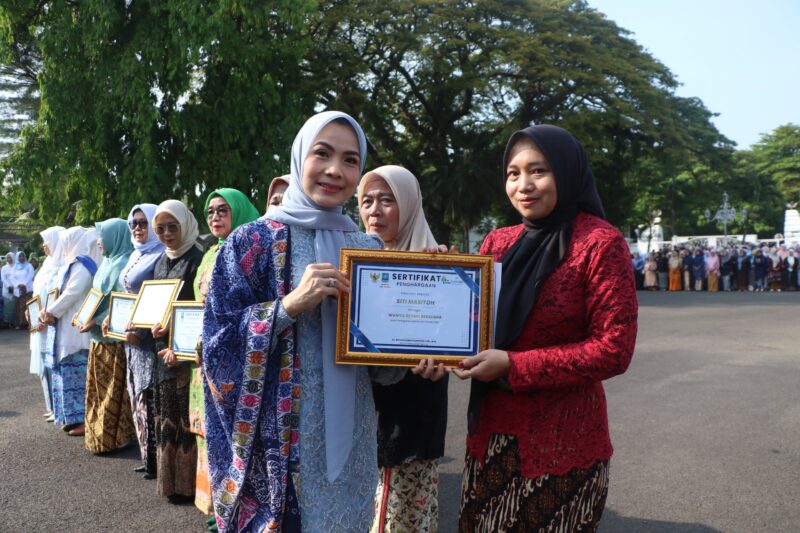 Peringati Hari Kartini, Bupati Serang Ajak Kaum Perempuan Gali Potensi Diri