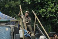 Jaga Fasilitas Umum, Satpol PP Kota Tangerang Razia PKL Liar di Pasar Lembang Ciledug
