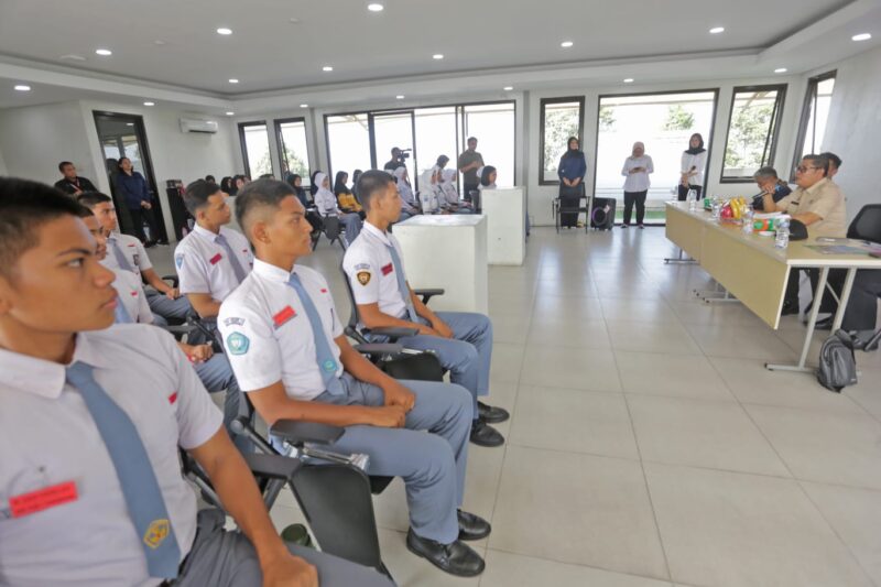Wakil Walikota Tangerang Uji Calon Paskibraka