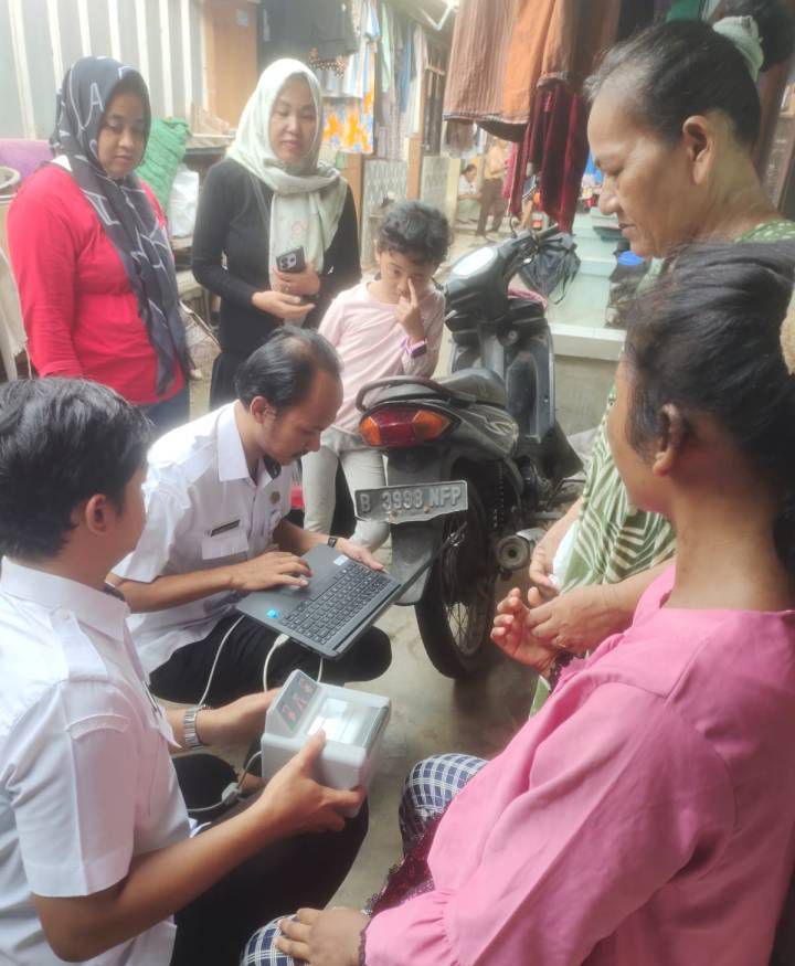 Kecamatan Jatiuwung Hadirkan Layanan KTP-el Langsung ke Rumah Disabilitas