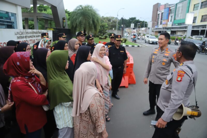Perkuat Sinergi, Polres Metro Tangerang Kota Libatkan Sabuk Kamtibmas dan Gelar Jumat Peduli