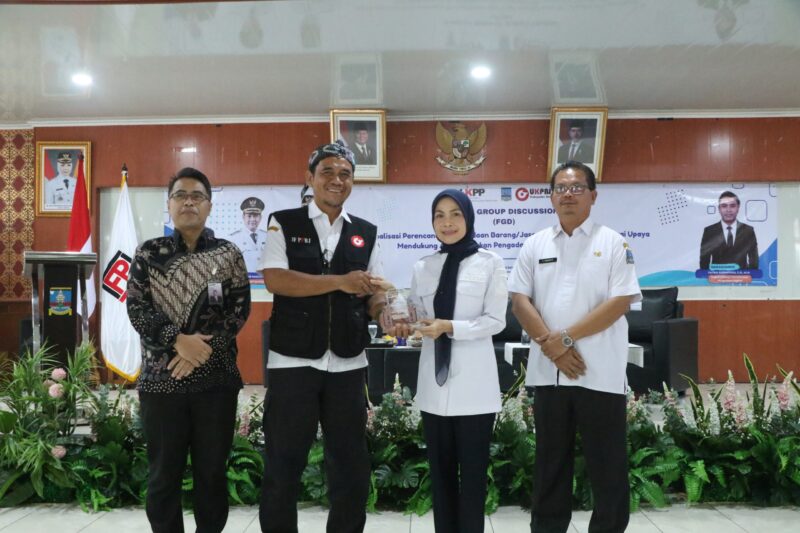 Buka FGD, Bupati Serang Minta Tingkatkan Indeks Tata Kelola Pengadaan Barjas dari Skor 97,42 Persen