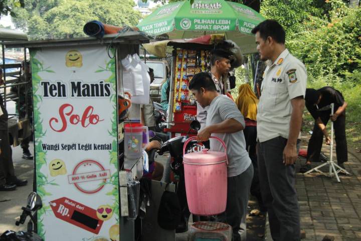 Satpol PP Kota Tangerang Gencarkan Penertiban PKL di Ruas Jalan Utama