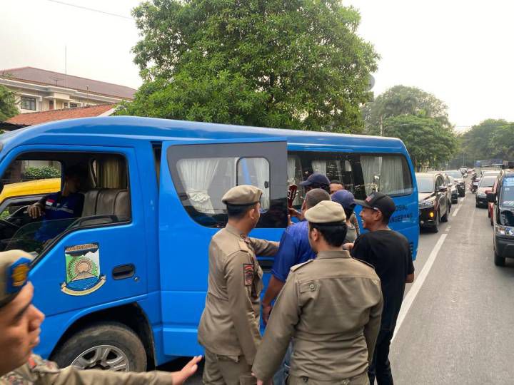 Dinsos Kota Tangerang Tertibkan PPKS di Sejumlah Persimpangan Jalan