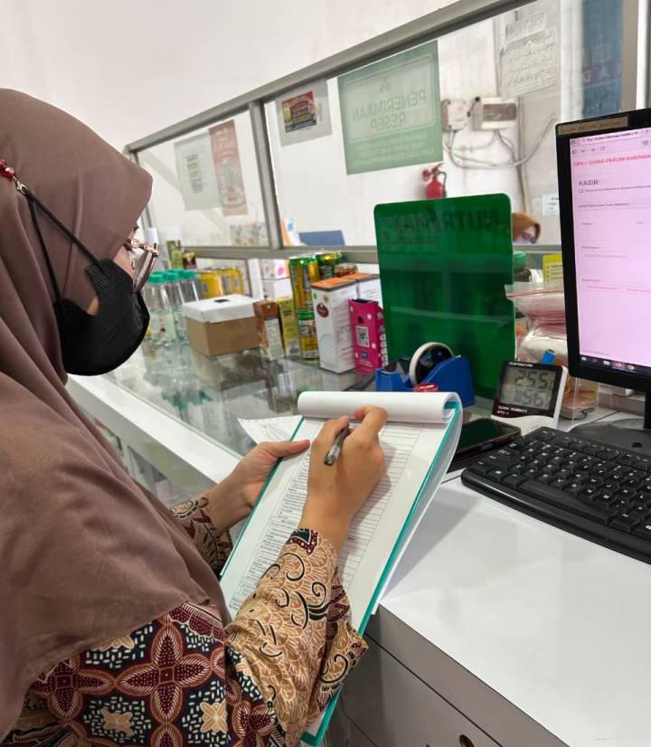 Puskesmas Cibodasari Intensifkan Pengawasan Apotek untuk Jaga Mutu Pelayanan Kefarmasian