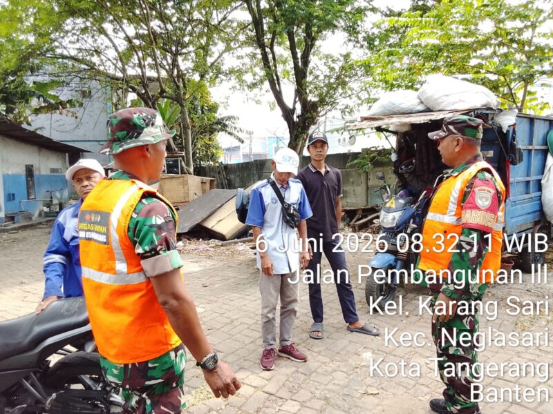 Koramil 02/Batuceper Kodim 0506/Tgr Gelar Sosialisasi Penanganan Darurat Sampah bersama Masyarakat  