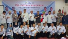 Ketua SMSI Banten Lesmana Bangun Resmi Kukuhkan Pengurus Baru SMSI Kota Serang 2026-2029