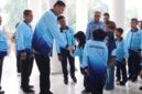 Lepas Kontingen Atlet, Sekda Zaldi Target Raih Juara POPDA dan PEPARPEDA 2026