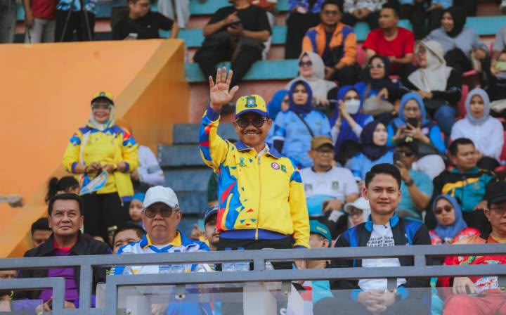 Titip Piala Bergilir Sementara, Kota Tangerang Optimistis Bawa Pulang Lagi Gelar Juara Umum POPDA dan PEPARPEDA 2026