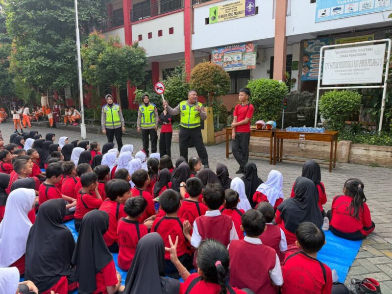 Police Goes to School, Satlantas Polres Metro Tangerang Kota Edukasi Keselamatan Berlalu Lintas kepada Pelajar SD