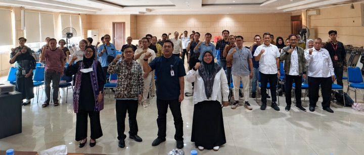 Perkuat Kepatuhan Usaha, Disperindagkop UKM Kota Tangerang Sosialisasikan Regulasi Waralaba