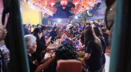 Semarak Festival Budaya Petjoen Kota Tangerang, Tradisi Khas Cina Benteng Mandikan Perahu Leluhur
