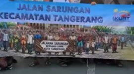 Camat Tangerang Bersama Staf Ikuti Jalan Sehat Sarungan Bersama Wali Kota Tangerang 