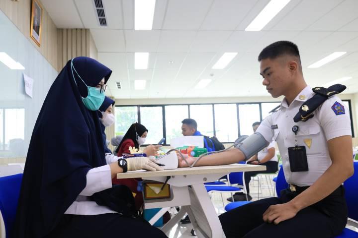 Dinkes Kota Tangerang Gelar CKG dan Skrining TBC untuk 831 Taruna STMKG