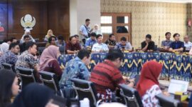 Perkuat Kehumasan Digital, Diskominfo Kota Tangerang Bekali Tim Medsos OPD Lewat Pelatihan
