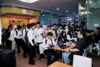 Ribuan Pencari Kerja Mendatangi Stan Job Fair Yang Diselenggarakan Disnaker Kota Tangerang