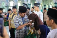 Ribuan Anak Yatim Ikuti Santunan dan Makan Bersama di Festival Al-A’zhom XIII