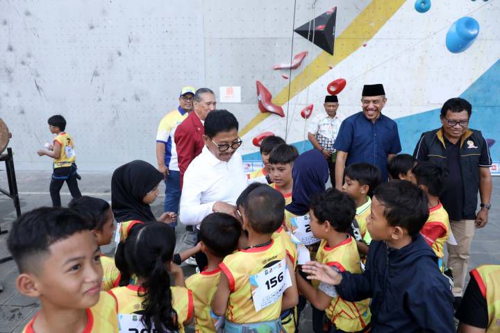 Sachrudin Buka Kejurnas Panjat Tebing, Kota Tangerang Kian Kokoh sebagai Kota Sport Tourism
