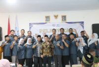 Pengurus Baru Dilantik, IKA SMAN 1 Ciruas Khitan Massal dan Santuni 100 Anak