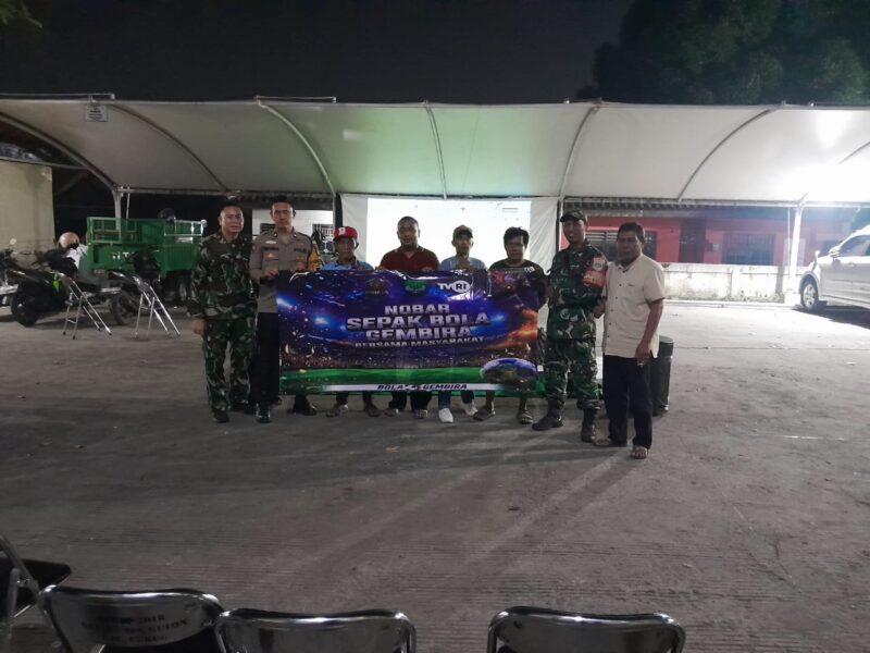Semarak Piala Dunia 2026, Nobar Gembira Korem 052/Wijayakrama Perkokoh Kemanunggalan TNI dengan Rakyat
