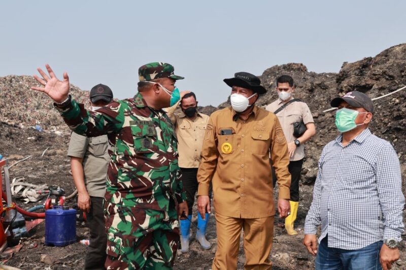 Kebakaran TPA Jatiwaringin Mulai Terkendali, Maesyal Pastikan Penanganan Terus Dimaksimalkan