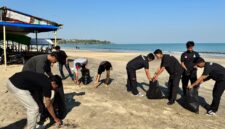 Aksi Bersih Pantai Digelar Jelang Kongres VII BM PAN, Dukung Kebijakan Menko Pangan Zulkifli Hasan