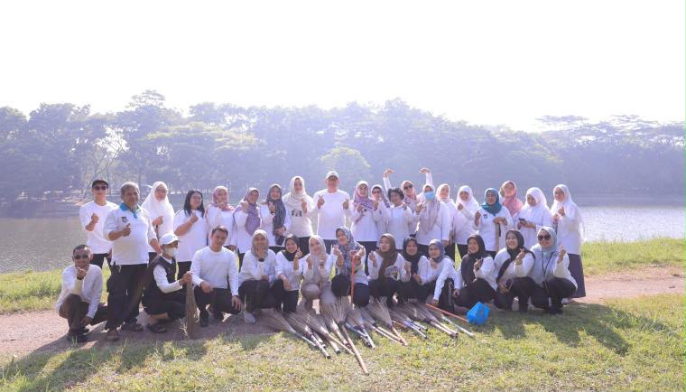 DPPKB Kabupaten Tangerang Gelar Aksi Bersih Sampah Dukung Gerakan Indonesia ASRI
