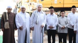 Hadiri Pembangunan Masjid Al Mubarokah, Gubernur Andra Soni Dorong Masjid Jadi Pusat Peradaban Umat