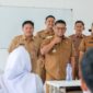 Kadis Pendidikan Provinsi Banten Dampingi Gubernur Tinjau Kegiatan MPLS di SMKN 12 Kota Tangerang 