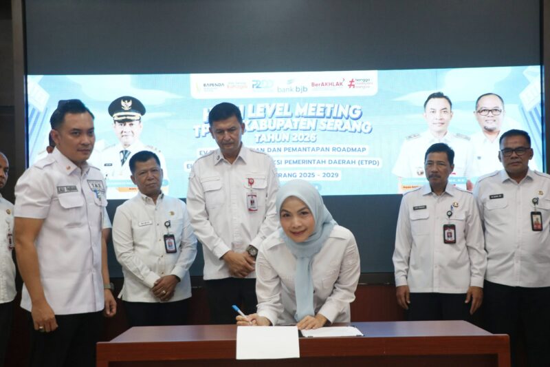 Buka High Level Meeting TP2DD, Bupati Serang Tekankan Fokus pada Peningkatan PAD 
