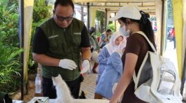 Sambut HUT RI ke-81, DKP Kota Tangerang Gelar Vaksinasi Rabies Gratis
