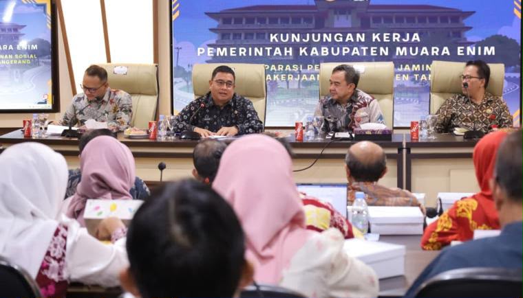 Pemkab Tangerang Terima Kunker Muara Enim Bahas Perlindungan Jaminan Sosial Ketenagakerjaan
