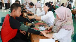 Tinjau CKG di SMKN 2 Sepatan, Bupati Tangerang Dorong Deteksi Kesehatan Sejak Dini