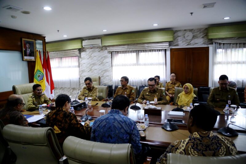 Wali Kota Tangerang Terima Tim Uji Petik dari Kementerian