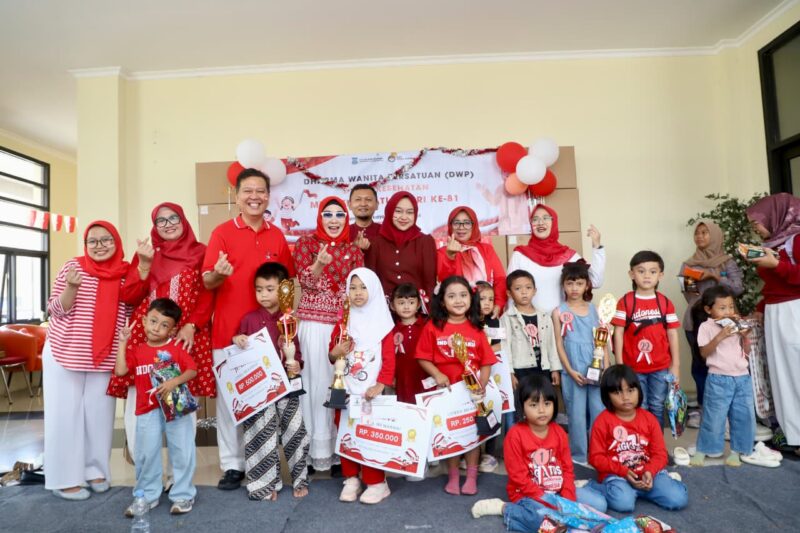 31 Puskesmas Ramaikan Fashion Show DWP Dinkes Kabupaten Serang